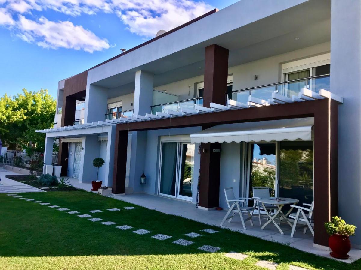 Ellinfos Aparthotel Hanioti Exterior foto
