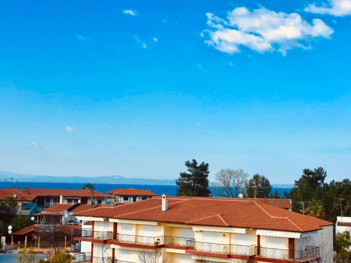 Ellinfos Aparthotel Hanioti Exterior foto