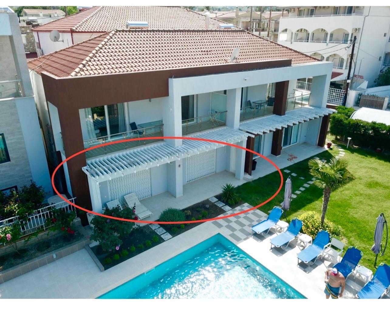 Ellinfos Aparthotel Hanioti Exterior foto